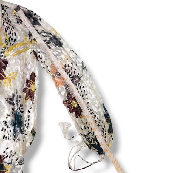 EUC Free People Floral Print Cropped Silk Blend Burnout Kimono Sz. XS White - Picture 12 of 14